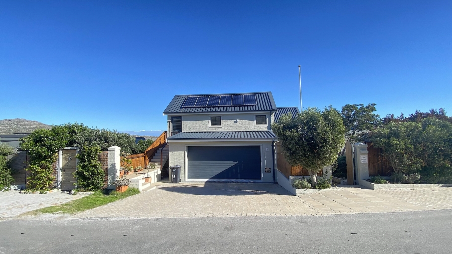 4 Bedroom Property for Sale in Scarborough Western Cape